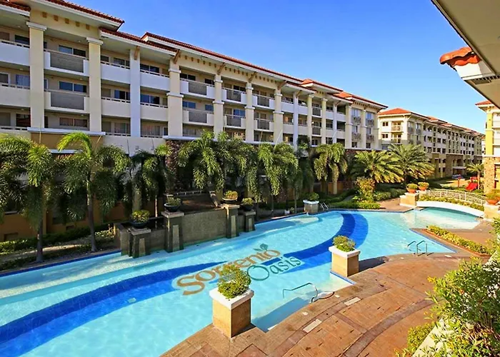 Apartment 2br Italian-inspired Unit, Balcony Pool View