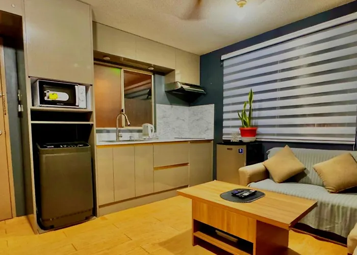 2br Italian-inspired Unit, Balcony Pool View Manila